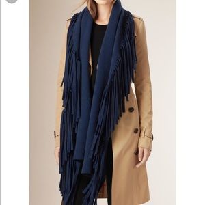 Brand new Burberry wrap in Navy blue